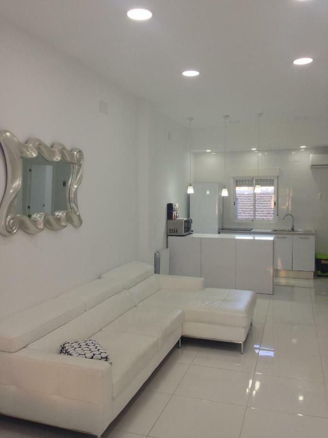 White Apartment Аликанте Экстерьер фото
